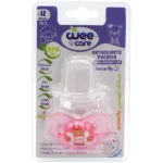 پستانک ارتودنسی وی کر مدل شفاف چاپدار دربدار پروانه سایز+12ماه -(Wee Care-P129)