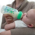 شیشه شیر 270 میل آپشن پلاس آنتی کولیک طلقی طرح ستاره سبز دکتر براون - تصویر 2